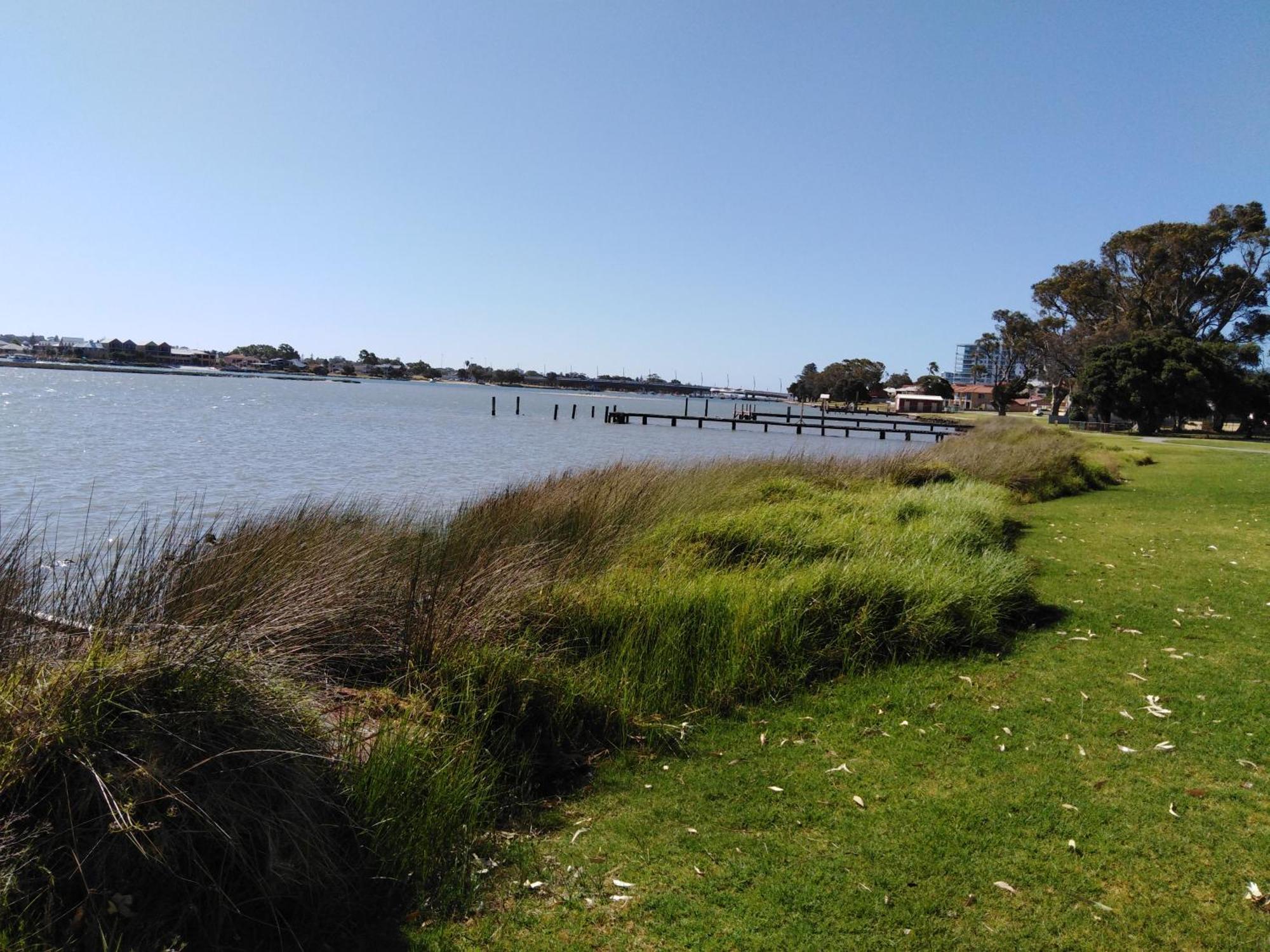 Mandurah Central Estuary Soldiers Cove Townhouse Bagian luar foto
